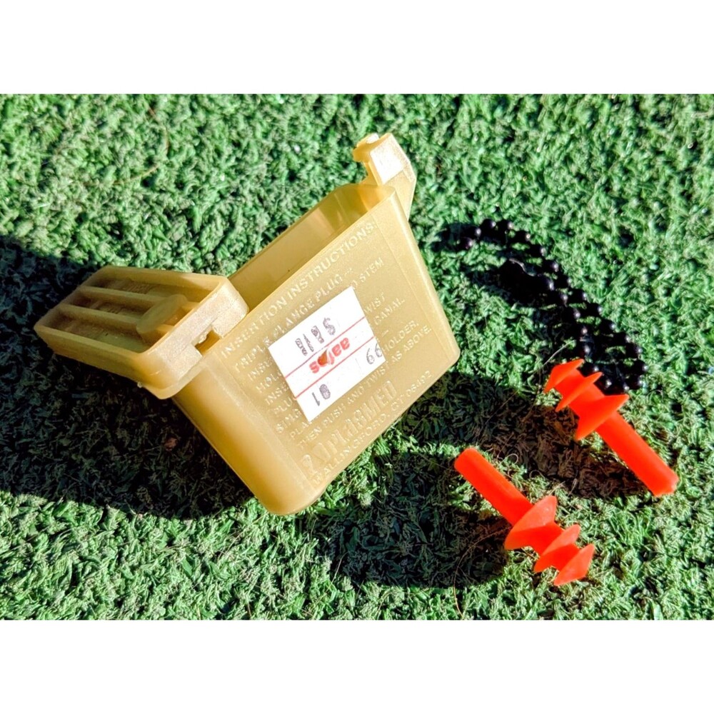 Military Issue Ear Plugs with Case & Chain Triple Flanged Ear Protection NOS